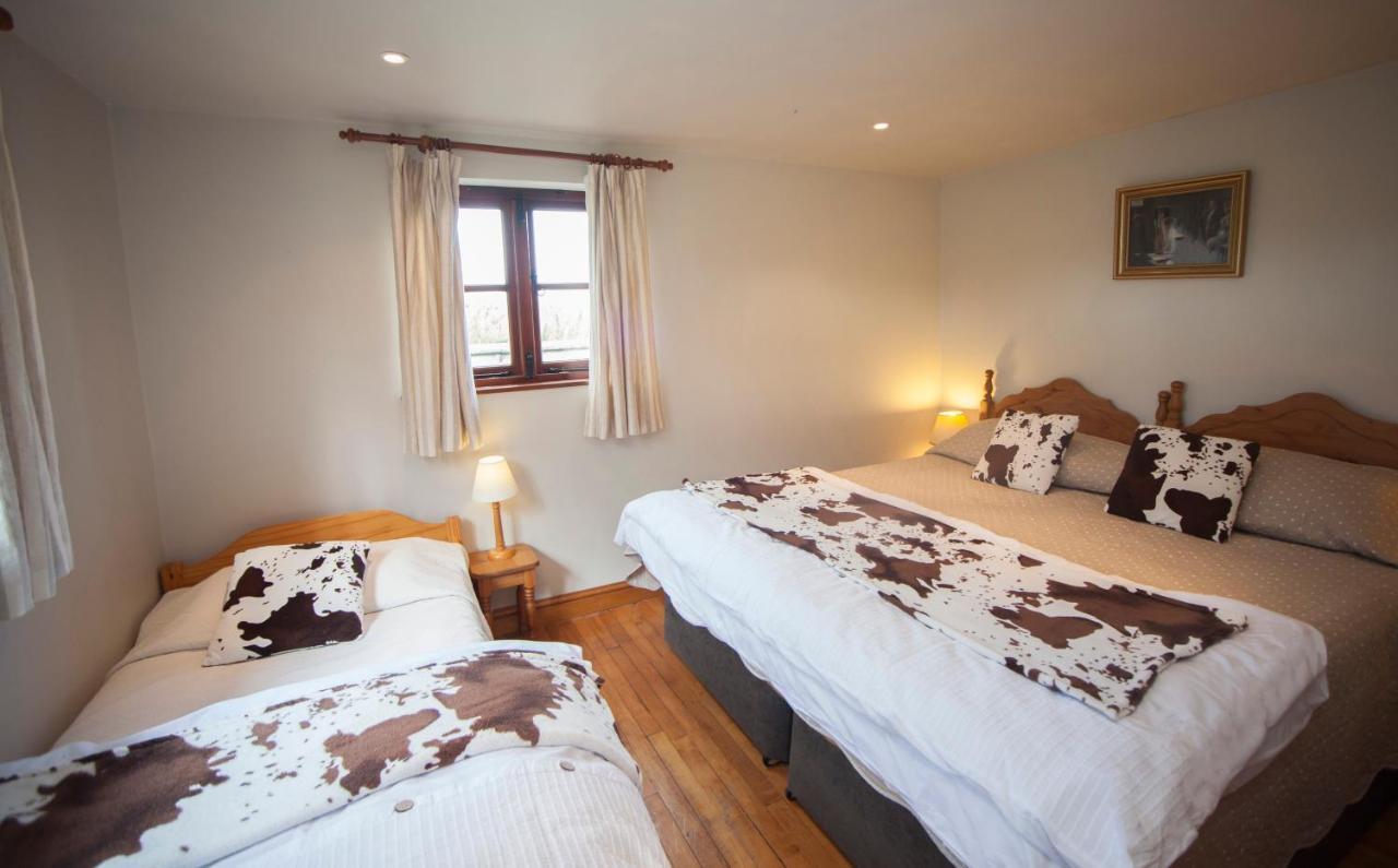 Beeches Farmhouse Country Cottages & Rooms Bradford-On-Avon Exterior photo